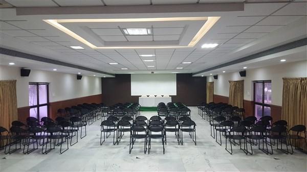 Gayathri Hotels 티루푸르 외부 사진